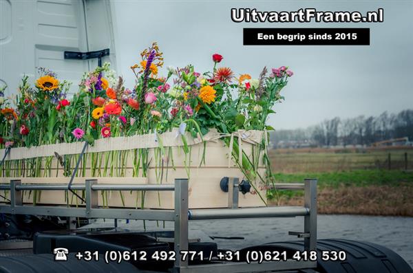 Grote foto bloemenband te huur om uitvaartkist op te fleuren zakelijke goederen overige zakelijke goederen