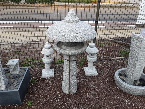 Grote foto fonteinen in graniet .met pomp led liccht tuin en terras fonteinen en waterpartijen