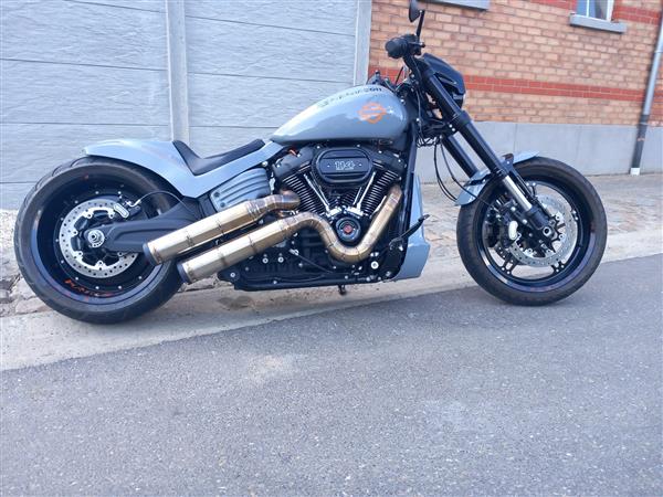 Grote foto prachtige harley fxdr te koop motoren harley davidson