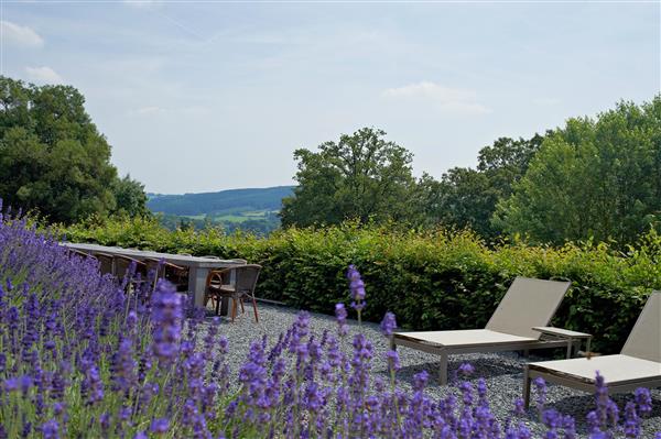 Grote foto kasteel stavelot voor 26 p met 10 slaapkamers vakantie belgi