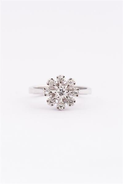 Grote foto entourage ring met een briljant en diamanten kleding dames sieraden