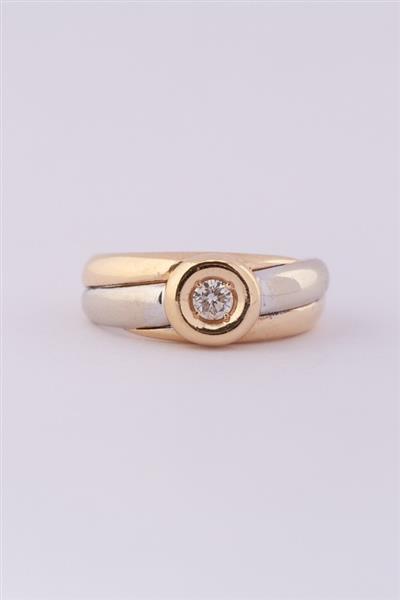 Grote foto wit geel gouden ring met een briljant kleding dames sieraden