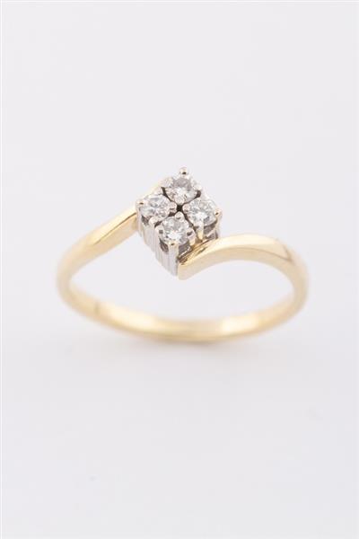 Grote foto gouden blok ring met 4 briljanten kleding dames sieraden