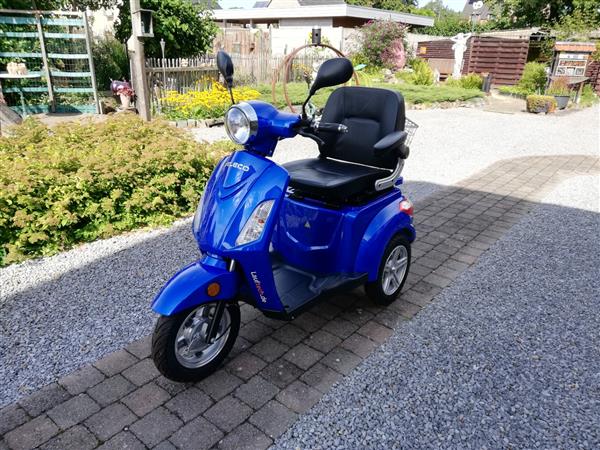 Grote foto elektrische 3 wiel scooter fietsen en brommers driewielers volwassenen