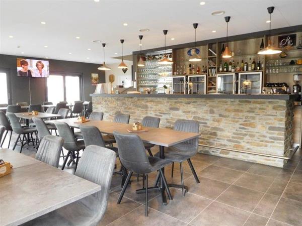 Grote foto suxy nabij orval hotel met brasserie appart bedrijfspanden horecapanden te koop