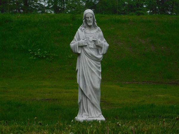 Grote foto jezus heilig hartbeeld vol steen tuin en terras tuindecoratie