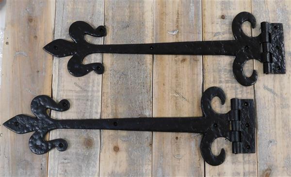 Grote foto set van 2 klassieke vleugel band scharnieren middeleeuwse deurbeslag antiek kastdeur schanier raam doe het zelf en verbouw materialen en producten