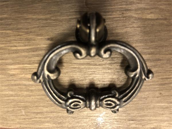 Grote foto vintage laden kastdeur handvat brass messing. doe het zelf en verbouw materialen en producten