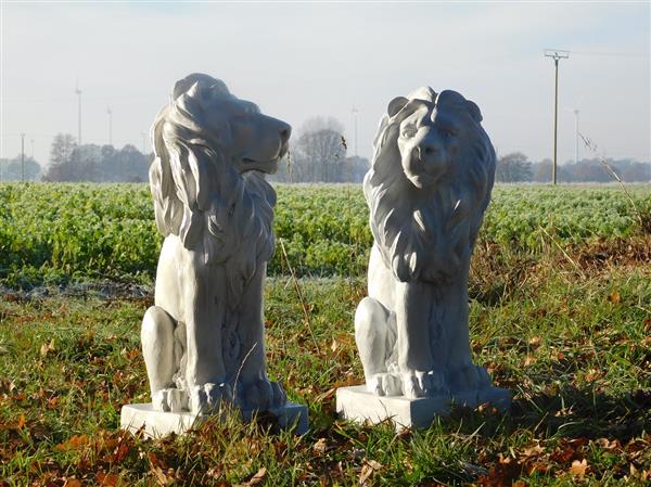 Grote foto set leeuwen links en rechts kijkend polystone wit tuin en terras tuindecoratie