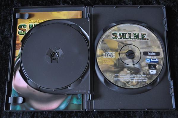 Grote foto s.w.i.n.e. swine pc game spelcomputers games pc