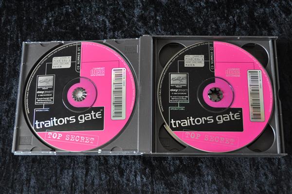 Grote foto traitors gate top secret pc game jewel case spelcomputers games overige games