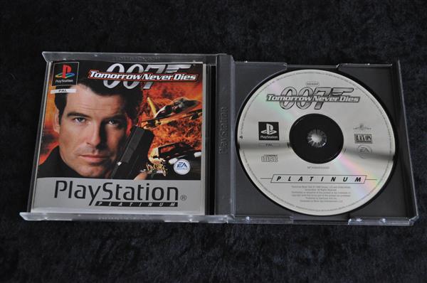 Grote foto 007 tomorrow never dies playstation 1 ps1 platinum spelcomputers games overige playstation games