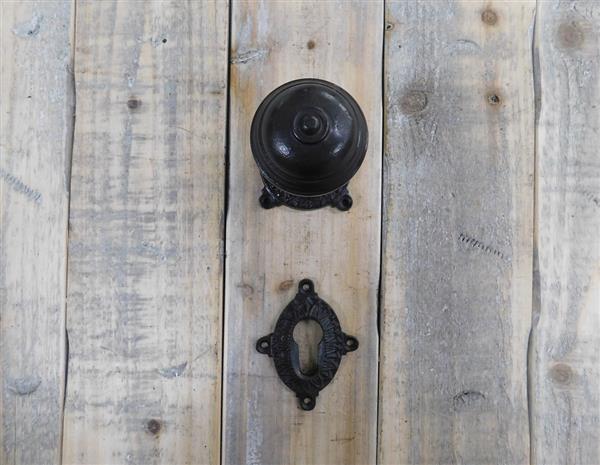 Grote foto 1 vaste deurknop plus 1 x knoprozet 1 x sleutelrozet basis voor de deur antiek ijzeren uitvoe doe het zelf en verbouw materialen en producten