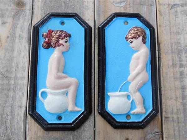 Grote foto set van tekens voor de wc deur gietijzer geschilderd man vrouw doe het zelf en verbouw materialen en producten