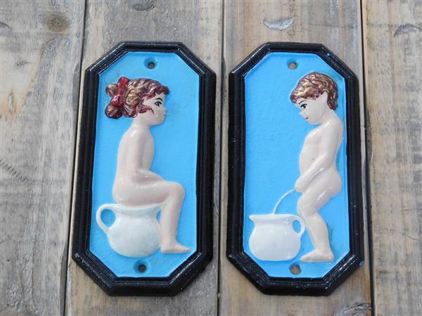Grote foto set van tekens voor de wc deur gietijzer geschilderd man vrouw doe het zelf en verbouw materialen en producten