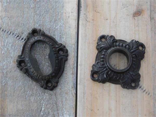 Grote foto rozet antiek ijzer voor deurklink of deurknop doe het zelf en verbouw materialen en producten