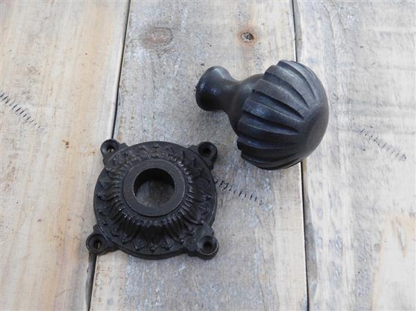Grote foto deurknop olvo rozet dm 52 mm rozet antieke ijzeren doe het zelf en verbouw materialen en producten