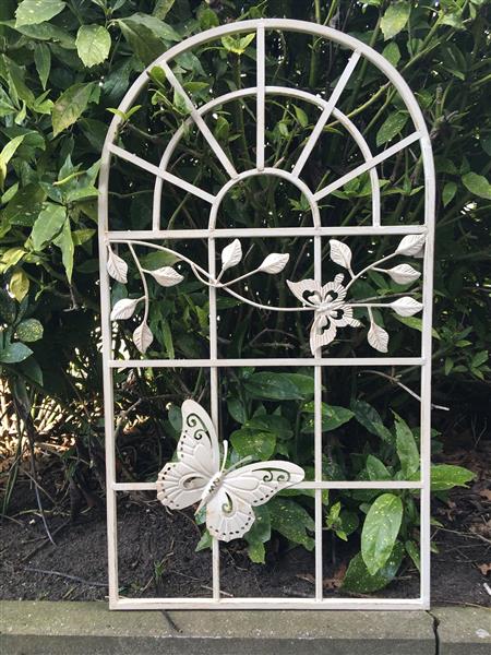 Grote foto vlinder venster model metal old white rust tuin en terras tuindecoratie
