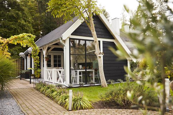Grote foto maatwerk douglas houten bijgebouwen op maat. tuin en terras tuinhuisjes en blokhutten