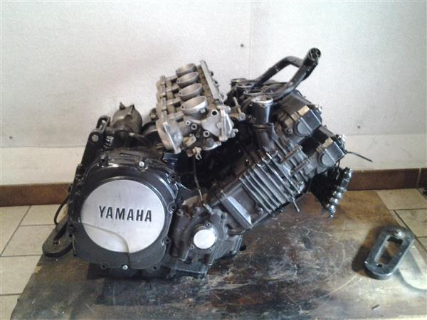 Grote foto motorblokyamaha fzr 1000 genesis. motoren yamaha