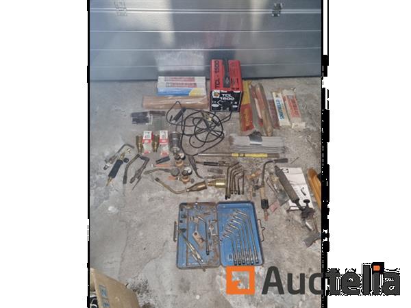 Grote foto lassen apparatuur lasapparaat gasbrander uitloop elektrode doe het zelf en verbouw ijzerwaren en bevestigingsmiddelen