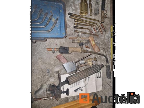 Grote foto lassen apparatuur lasapparaat gasbrander uitloop elektrode doe het zelf en verbouw ijzerwaren en bevestigingsmiddelen