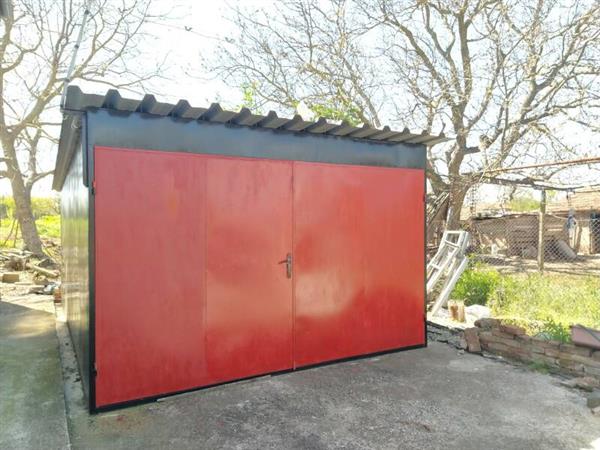 Grote foto woonhuis met garage tuin balkon en terras huizen en kamers bestaand europa