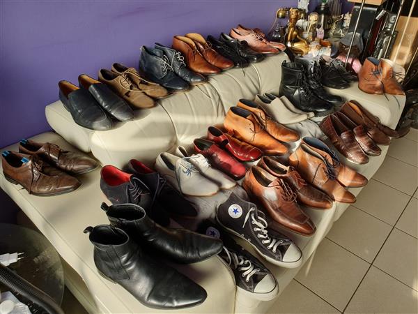 Grote foto partij schoenen kleding heren schoenen