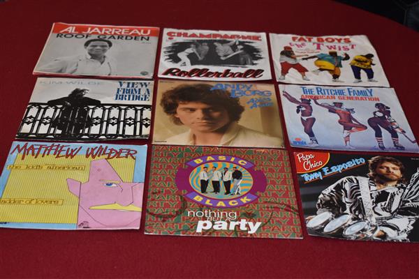 Grote foto vintage 45t vinylsingels cd en dvd singles