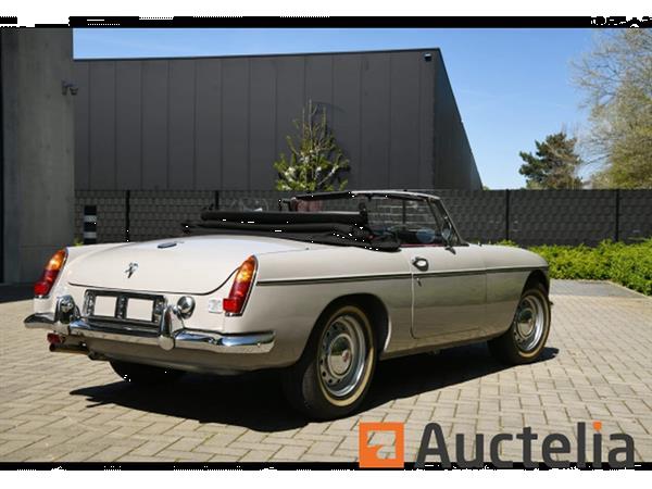 Grote foto oldtimer mg b roadster 1973 auto mg