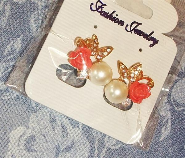 Grote foto stopzetting winkel nieuwe oorbellen koopjes sieraden tassen en uiterlijk oorbellen