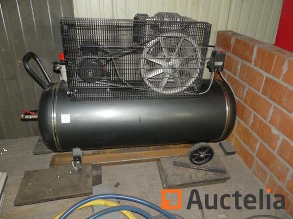 Grote foto professionele bauger compressor model onleesbaar doe het zelf en verbouw compressors
