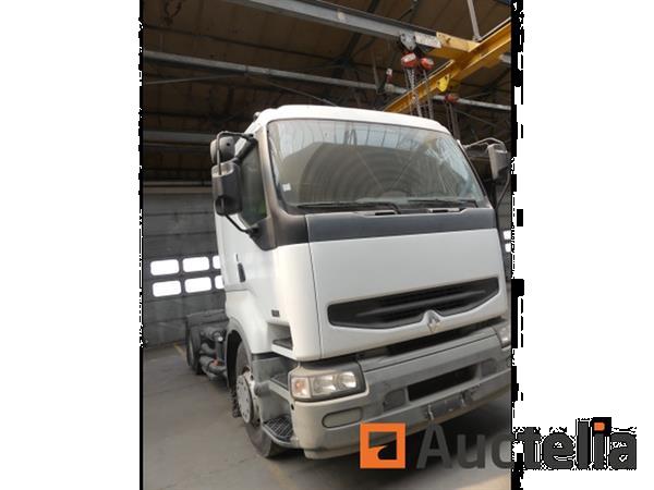 Grote foto vrachtwagen tractor renault 4x2 doe het zelf en verbouw vrachtwagens