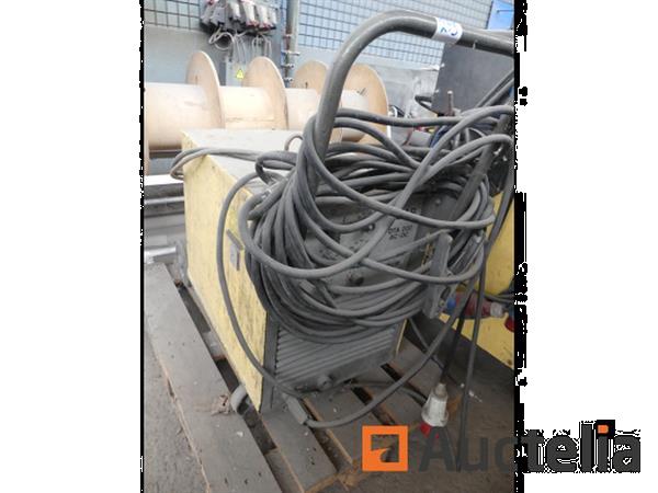 Grote foto lasapparaat esab dta200 doe het zelf en verbouw ijzerwaren en bevestigingsmiddelen