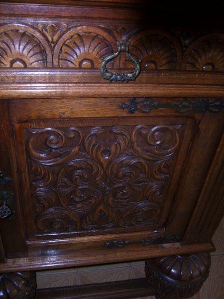 Grote foto mooi gesculpteerde eiken dressoir tudor antiek en kunst kasten