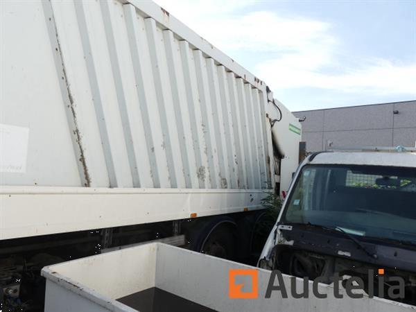 Grote foto vuilniswagen renault 22sxa1 263.222km doe het zelf en verbouw gemeente voertuigen