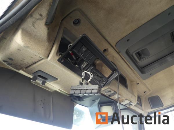 Grote foto vuilniswagen renault 22sxa1 263.222km doe het zelf en verbouw gemeente voertuigen