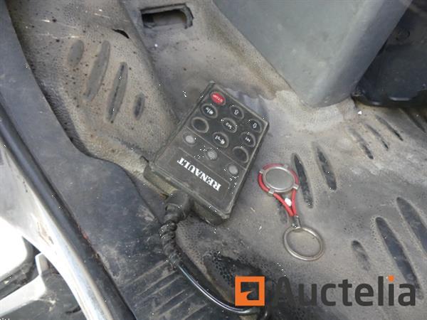 Grote foto vuilniswagen renault 22sxa1 263.222km doe het zelf en verbouw gemeente voertuigen