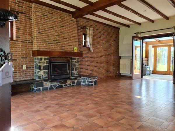 Grote foto han lesse villa met mooie tuin vfa007 huizen en kamers landhuizen