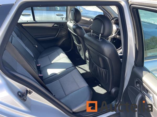 Grote foto stationwagen mercedes c 200 cdi t doe het zelf en verbouw ijzerwaren en bevestigingsmiddelen