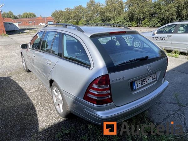 Grote foto stationwagen mercedes c 200 cdi t doe het zelf en verbouw ijzerwaren en bevestigingsmiddelen