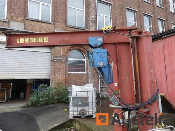 Grote foto zwenkraan hijsen met sew eurodrive takel doe het zelf en verbouw overige doe het zelf en verbouw