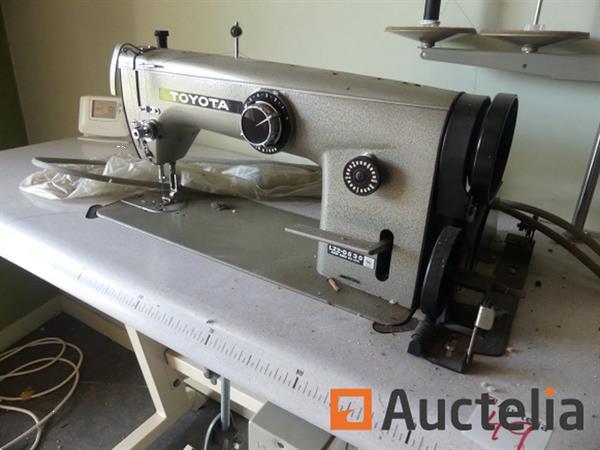 Grote foto naaimachine toyota lz2 d530 doe het zelf en verbouw overige doe het zelf en verbouw