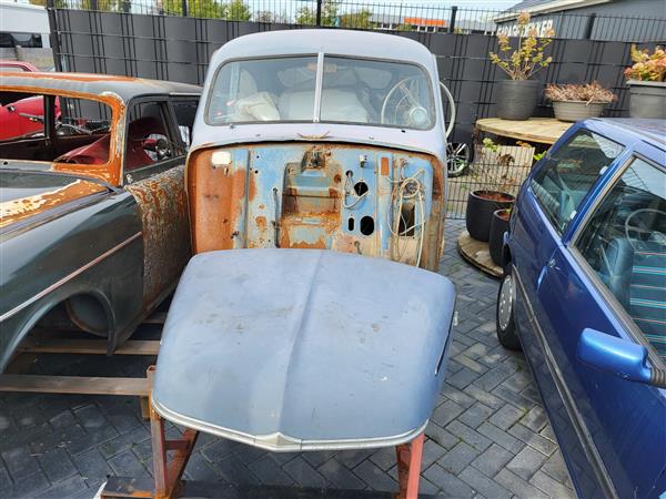 Grote foto volvo katterug body bj1957 met delen auto volvo