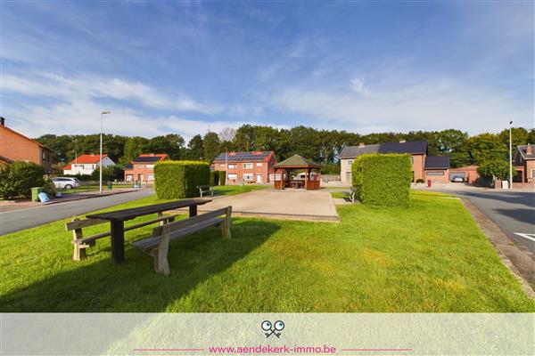 Grote foto instapklare woning met riante tuin huizen en kamers bestaand benelux