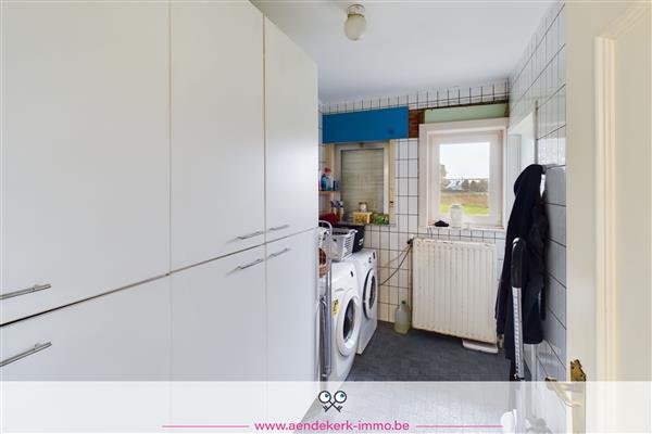 Grote foto gezinswoning met paardenstal en weide in bree huizen en kamers bestaand benelux