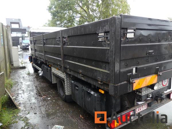 Grote foto vrachtwagen man l 90 f gordijnlade 1999 204.712 km doe het zelf en verbouw vrachtwagens