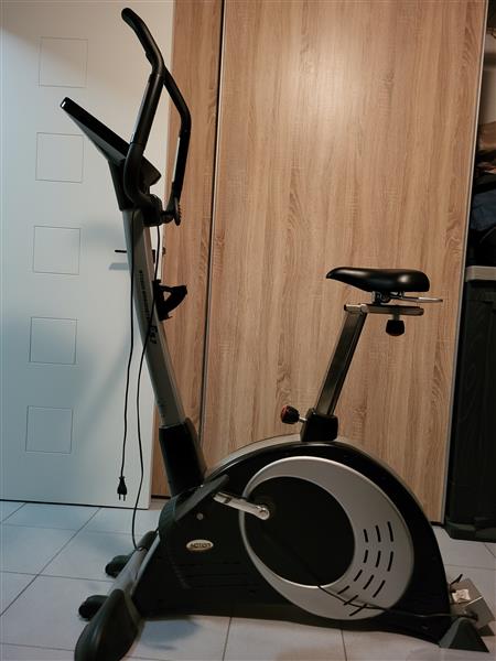 Grote foto hometrainer elektrisch motion sport en fitness fitness